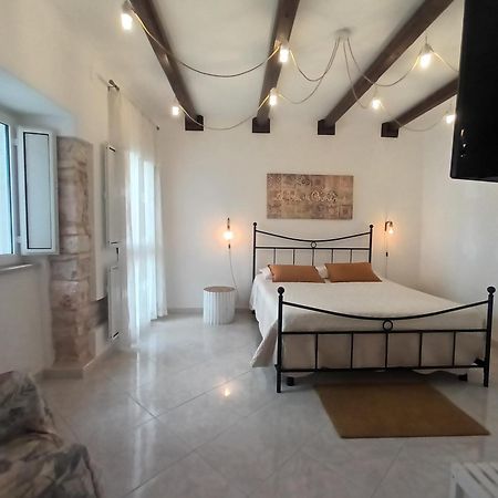 Antiche Mura Apartments"Cielo Di Puglia" -2 Matrimoniali, Cucina E Terrazzo Turi Dış mekan fotoğraf
